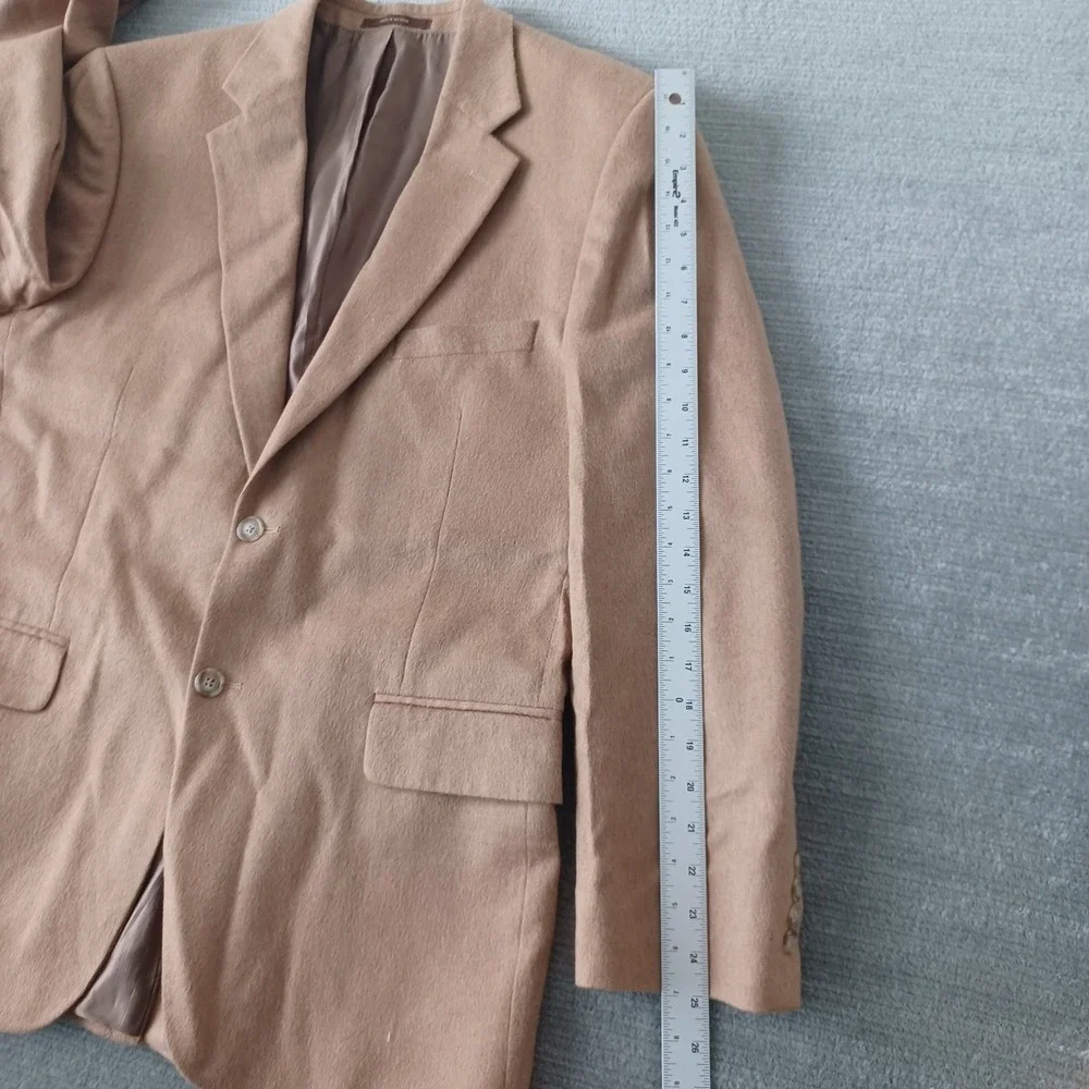 Jos A Bank Cashmere Sport Coat Mens 42S Beige Single Breast Casual Academic